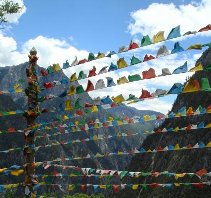 Tibetan flags